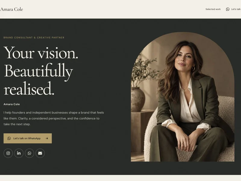 Luxe portfolio template preview